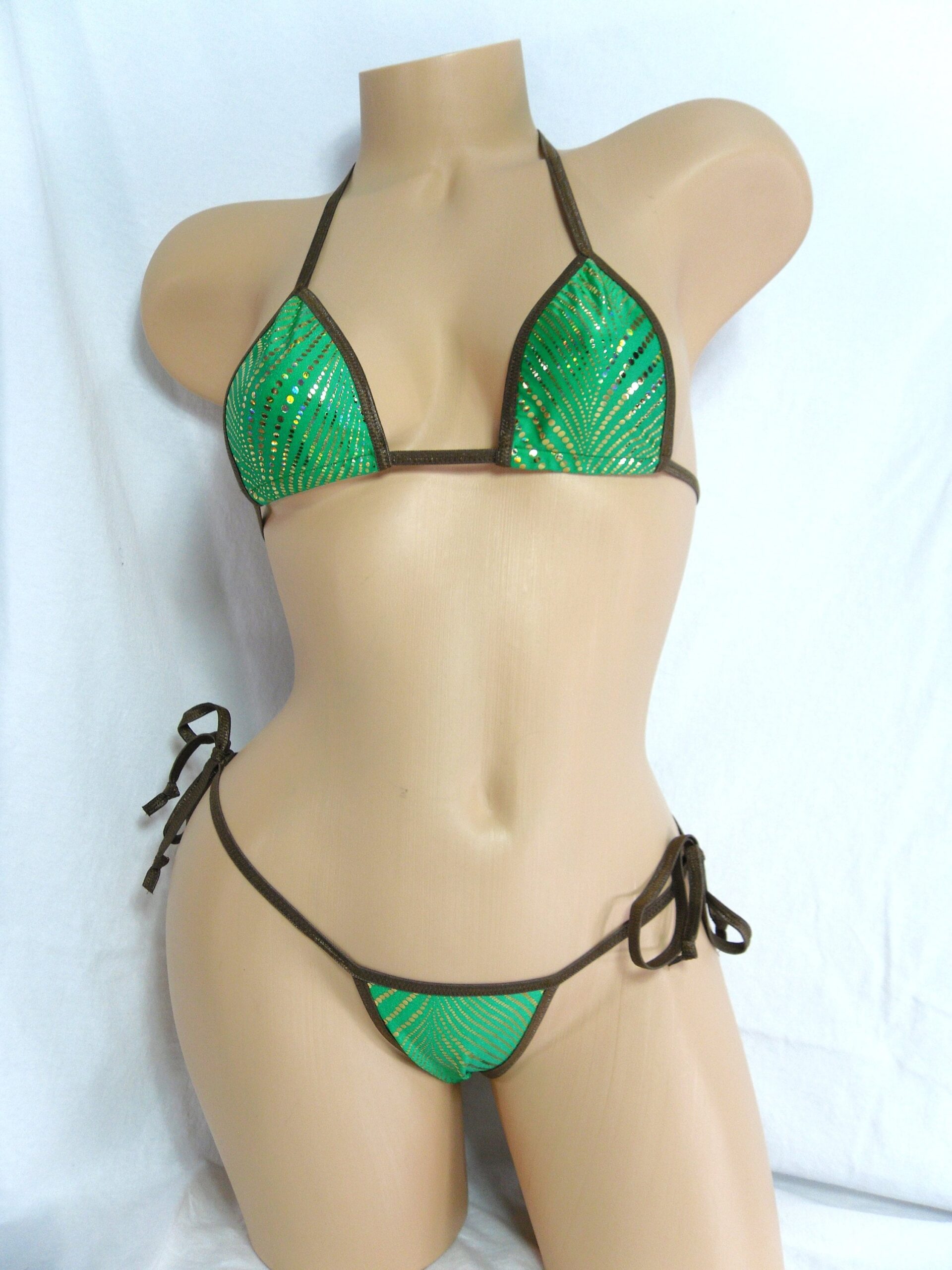 Micro Scrunch butt Bikini gold foil on green w/ adj.top & side tie Bottom S/M - Image 4